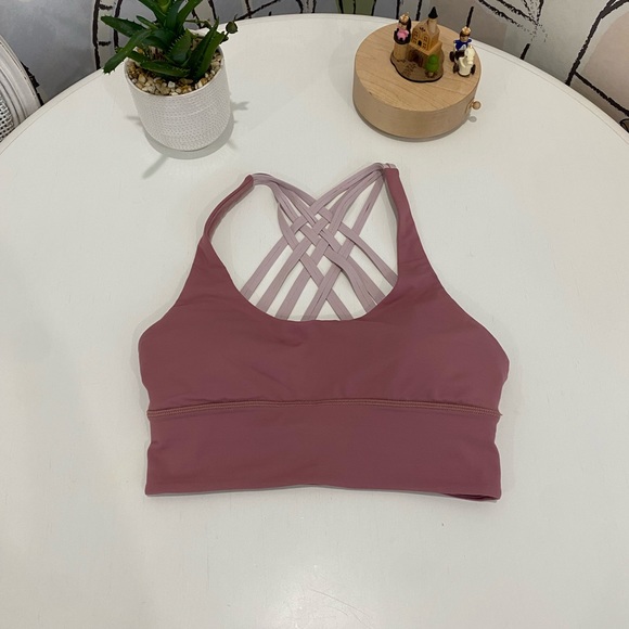 Lululemon sports bra - Picture 5 of 8